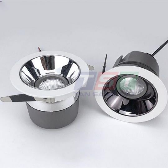 ĐÈN DOWNLIGHT ÂM TRẦN SP06